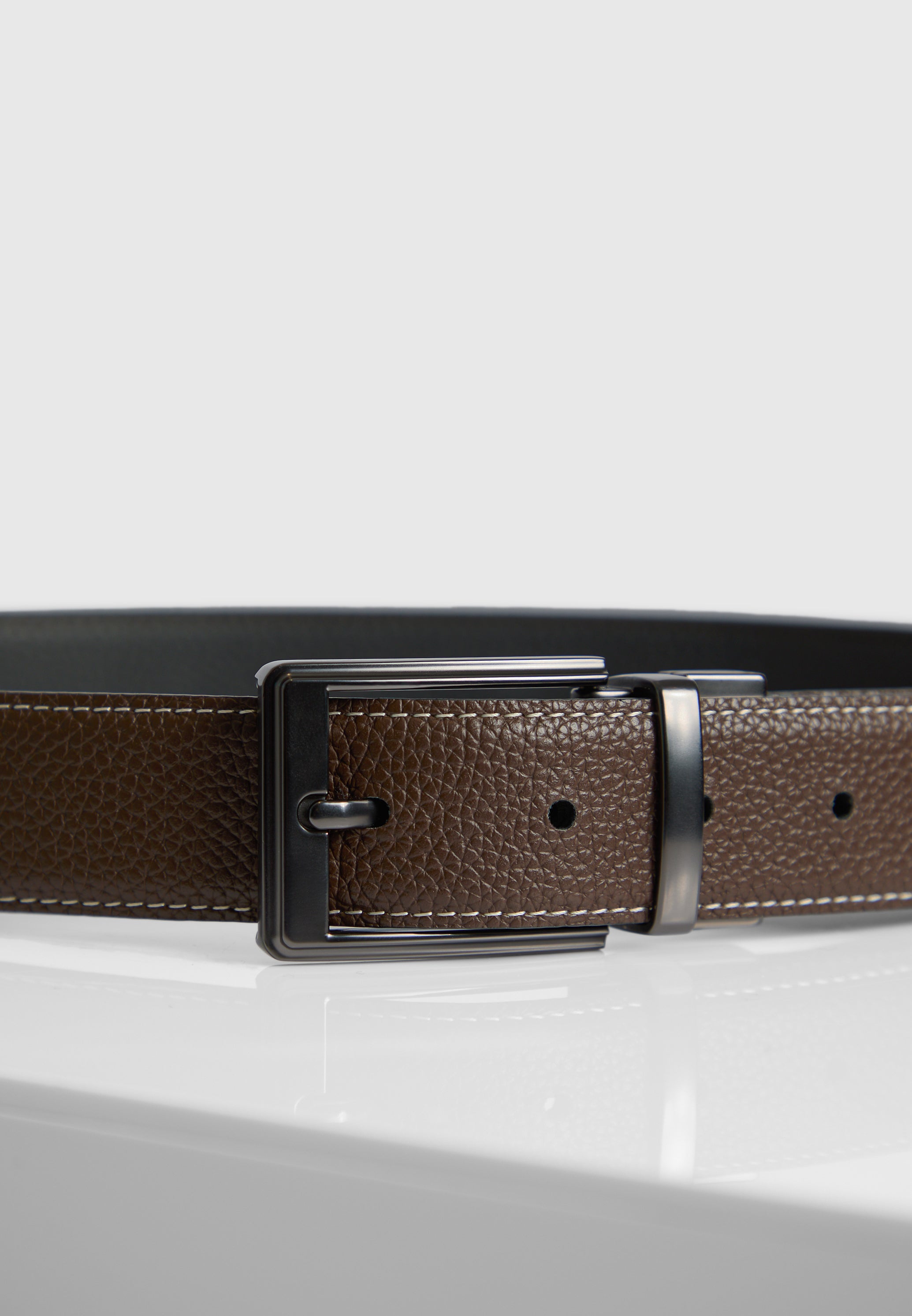 Éternel Reversible Leather Belt - Black/Brown