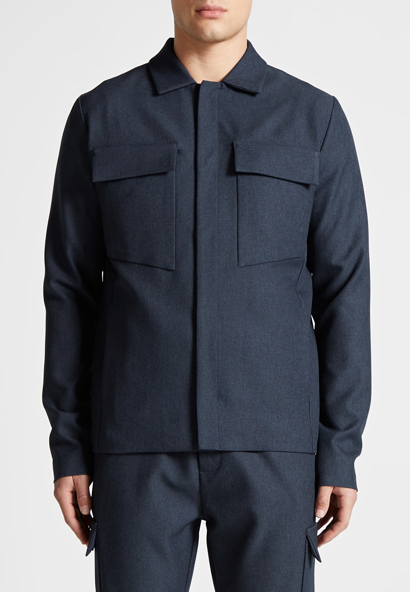 angular-pocket-overshirt-navy