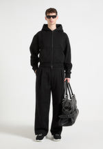 Éternel Box Pleated Relaxed Jogger - Black