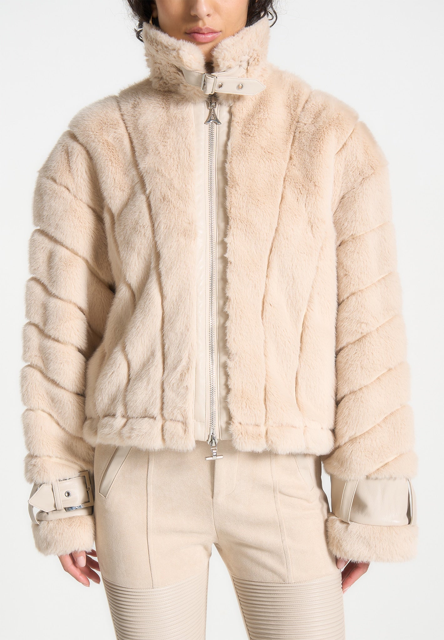 oversized-ribbed-plush-jacket-with-lapel-beige