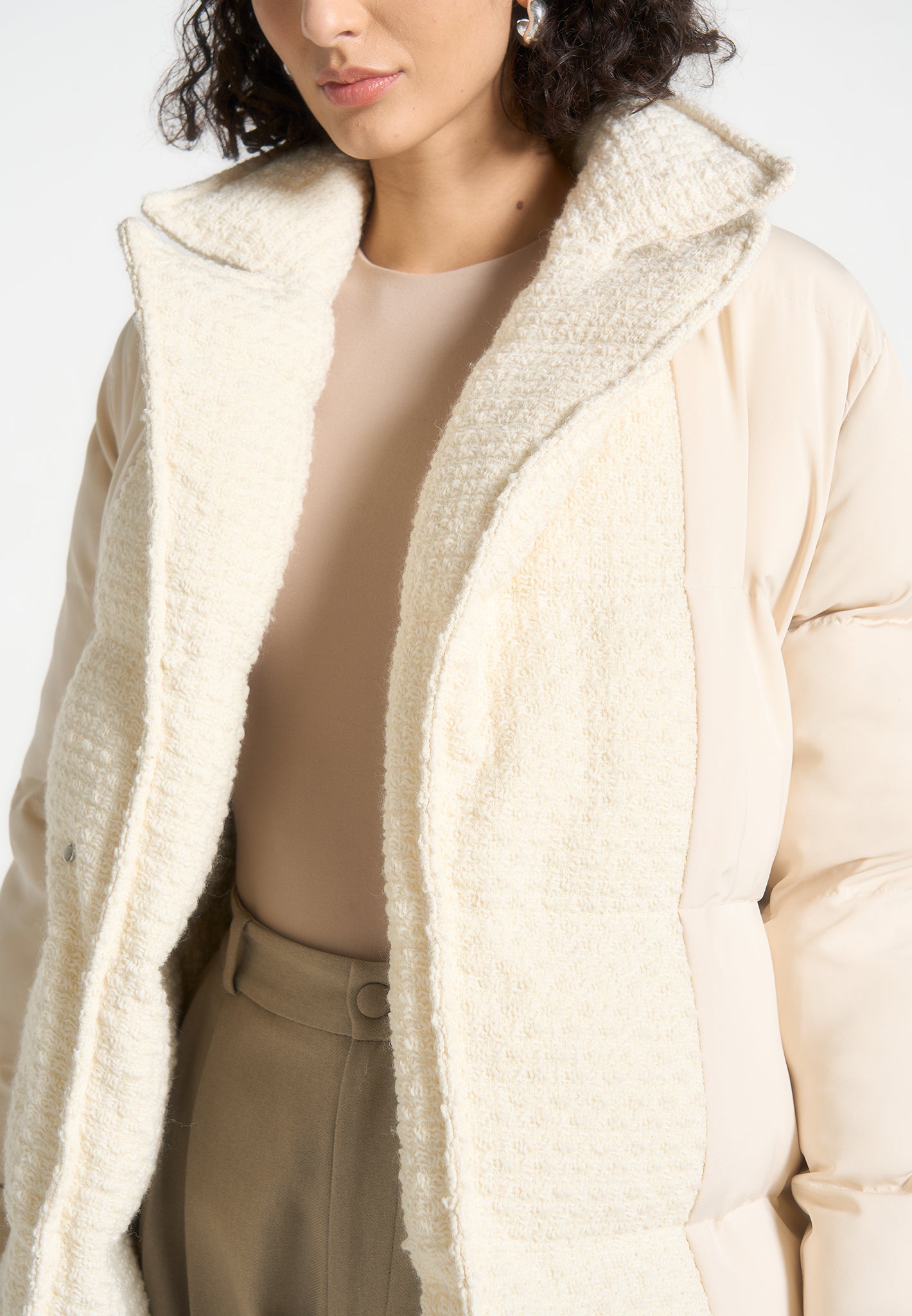 reversible-boucle-longline-puffer-coat-cream