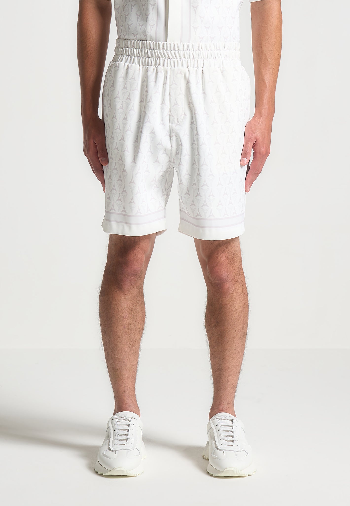 eiffel-monogram-shorts-white