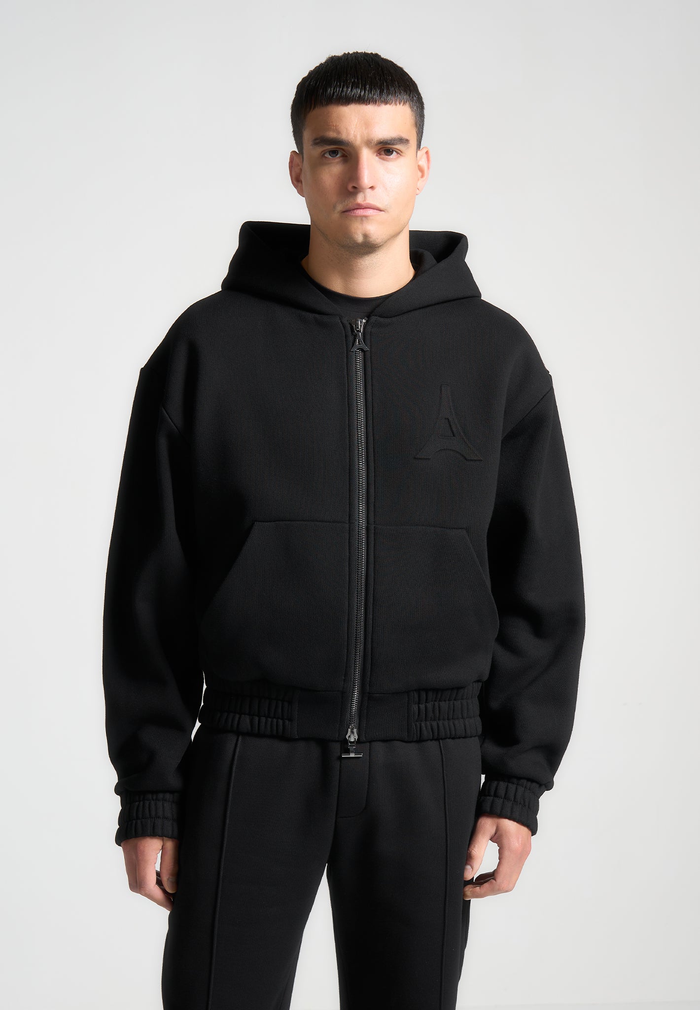 eternel-eiffel-embossed-zip-hoodie-black