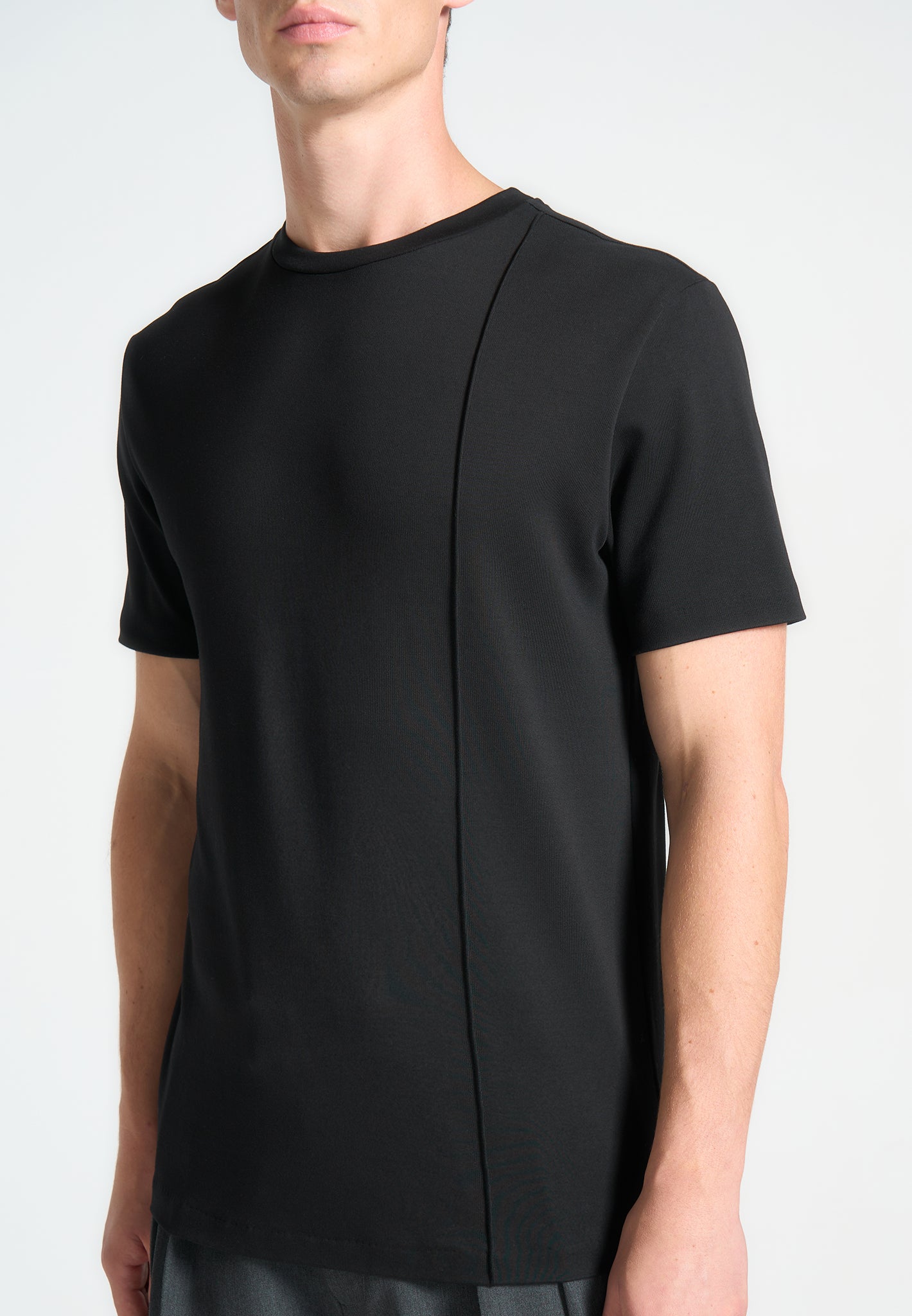 Éternel Slim Fit Cotton T-Shirt with Pintuck - Black