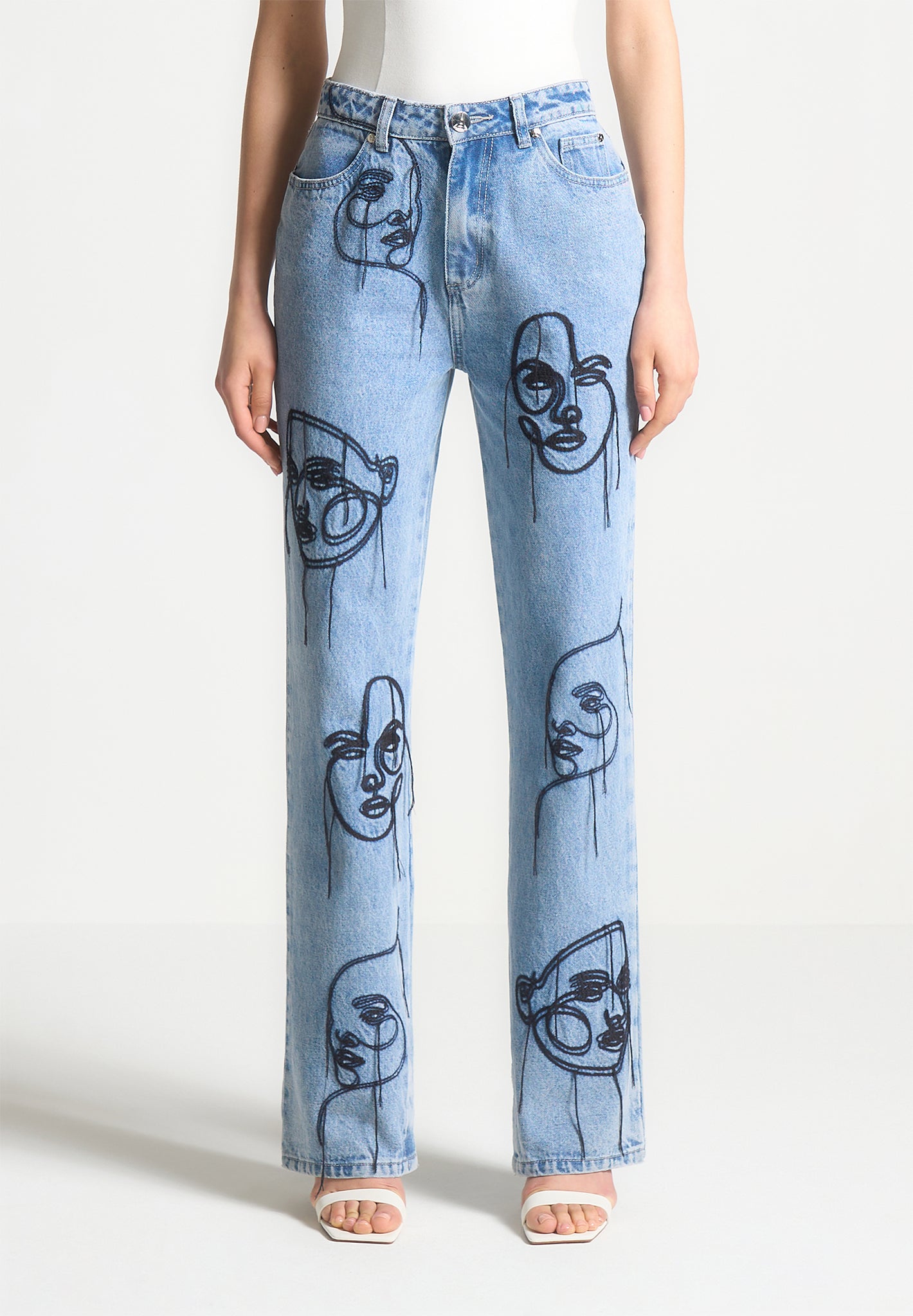 line-art-boyfriend-jeans-mid-blue