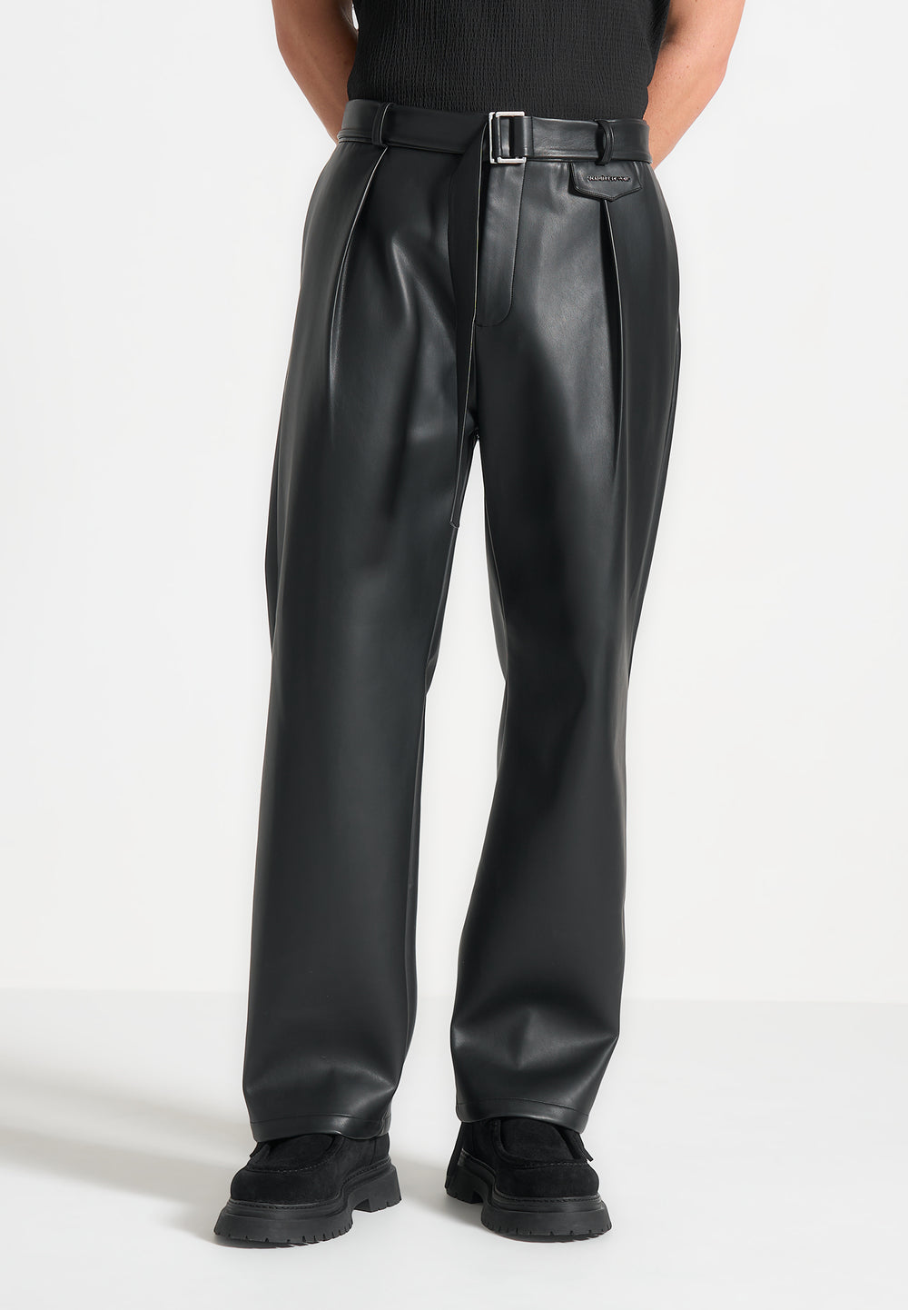 Relaxed Fit Vegan Leather Pleated Trouser - Black