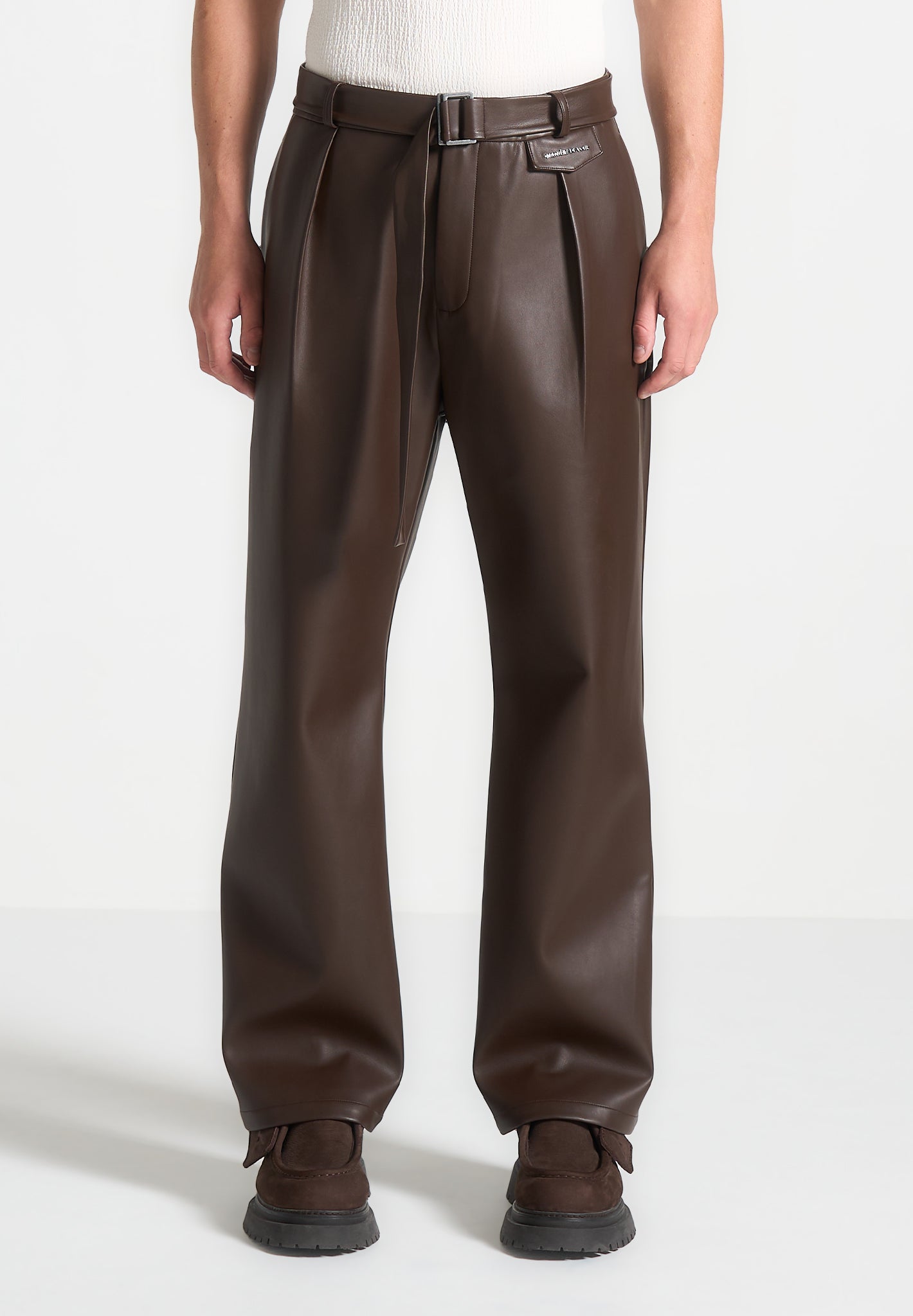 Relaxed Fit Vegan Leather Pleated Trouser - Brown