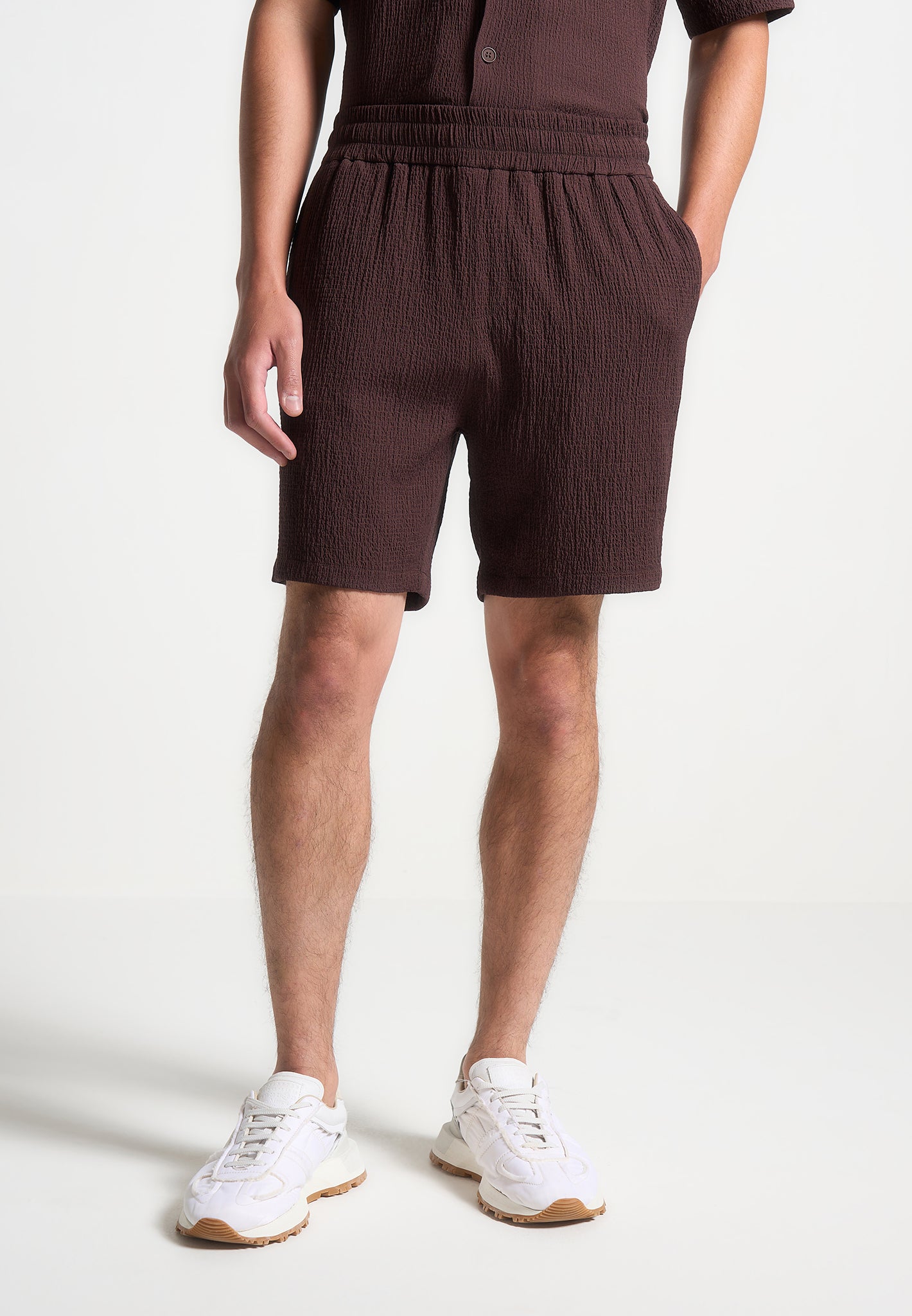 seersucker-shorts-brown